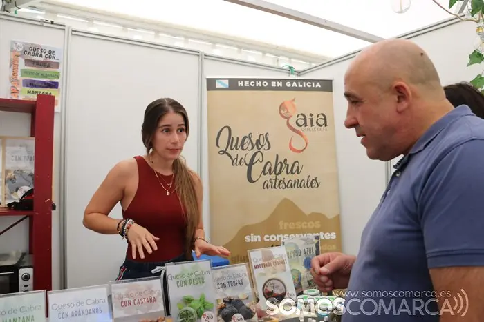 Feira Internacional de Produtos Tradicionas do Eixo Antlántico no Barco (18)