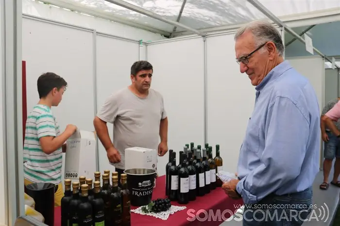 Feira Internacional de Produtos Tradicionas do Eixo Antlántico no Barco (23)