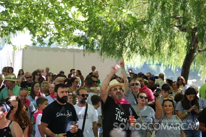 Xuntanza das pandillas na Festa do Cristo, no Barco (39)