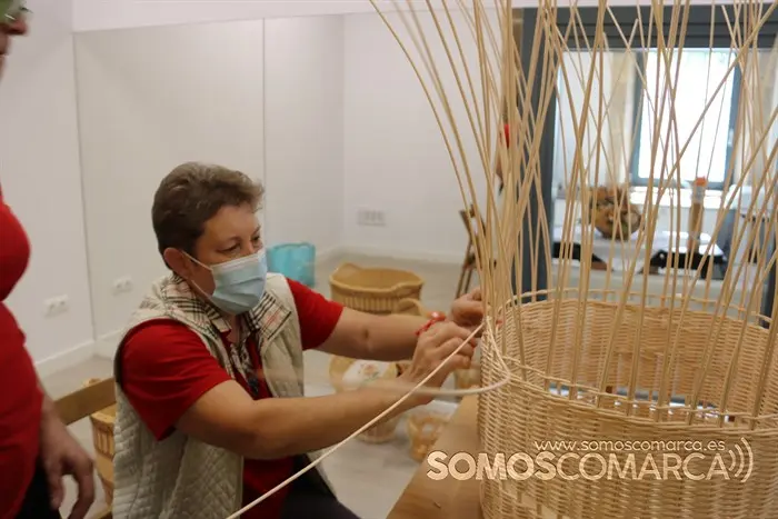 somoscomarca_viloira_mulleresrurais_curso_cesteria_2022 (16)