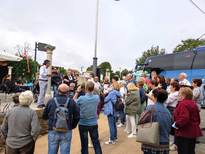 Excursión conxunta das mulleres de Larouco e Río á Ribeira Sacra (7)