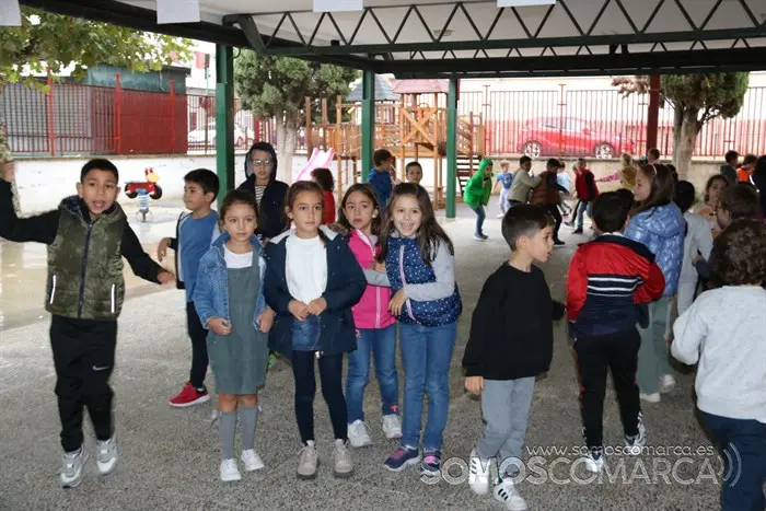 somoscomarca_obarco_menudatropa_colexio_juliogurriarán_2022 (5)