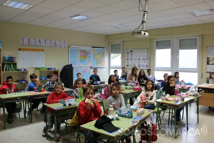 somoscomarca_obarco_menudatropa_colexio_juliogurriarán_2022 (12)