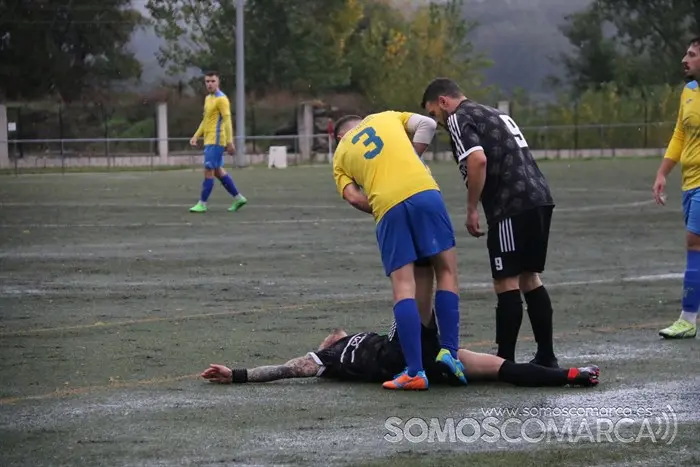 CD Rúa frente CD Vilardevós (1)