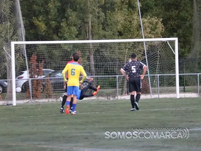 CD Rúa frente CD Vilardevós (2)