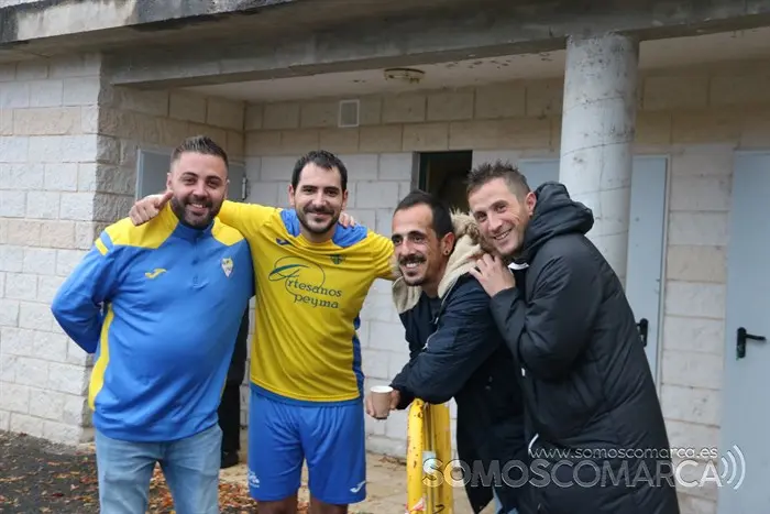 CD Rúa frente CD Vilardevós (3)