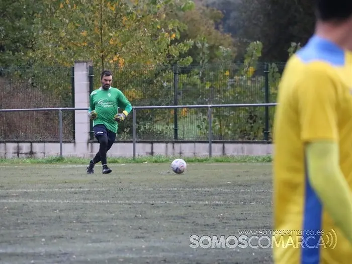 CD Rúa frente CD Vilardevós (4)