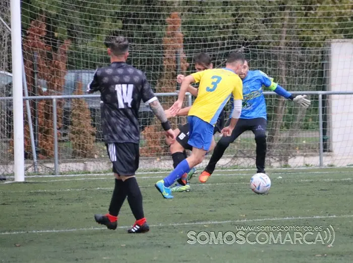 CD Rúa frente CD Vilardevós (12)