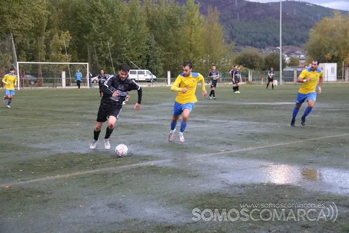 CD Rúa frente CD Vilardevós (14)