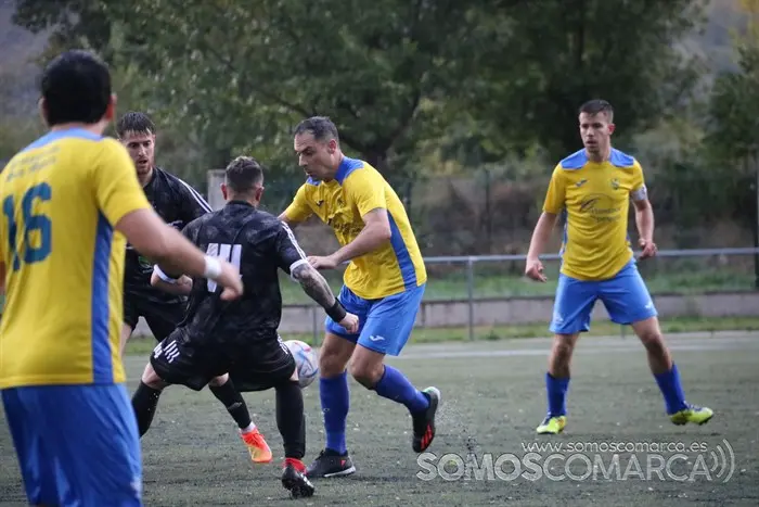 CD Rúa frente CD Vilardevós (24)