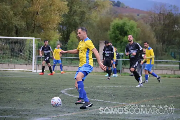 CD Rúa frente CD Vilardevós (29)