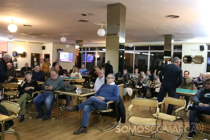 Tertulia en el Casino do Barco con los pueblos de Valdeorras protagonistas (3)
