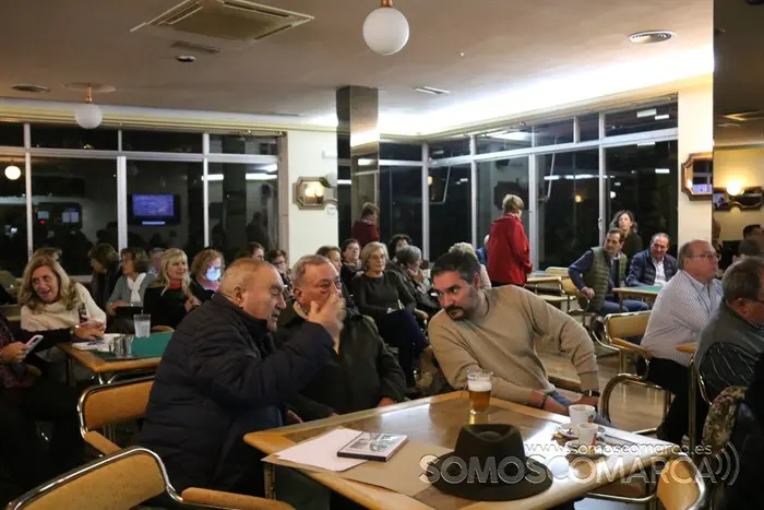 Tertulia en el Casino do Barco con los pueblos de Valdeorras protagonistas (6)