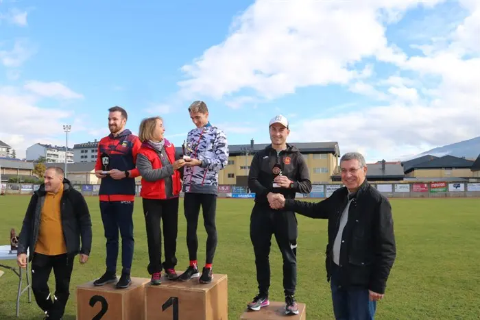 Atletismo. Carreira dos Santiños 2022, no Barco (38)
