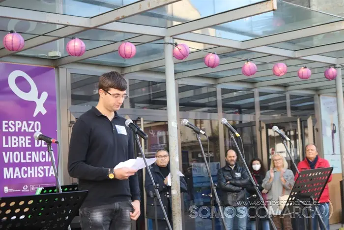 25N Día Mundial Contra a Violencia de Xénero no Barco (6)
