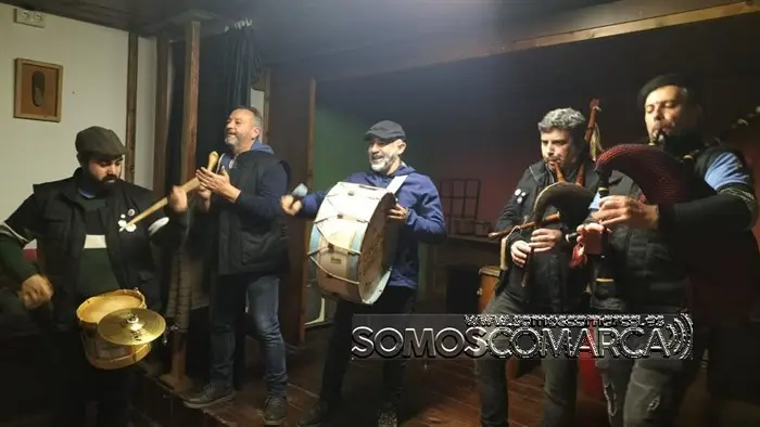 Os Parranda na Pobra de Broll&oacute;n (4)