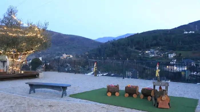 somoscomarca_sobradelo_navidad_adornos_luces_2022 (9)