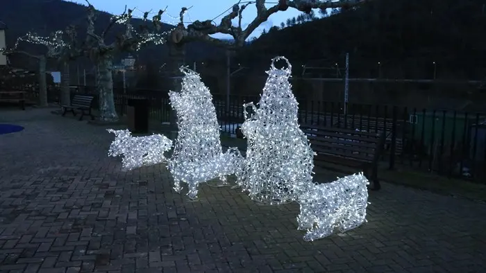 somoscomarca_sobradelo_navidad_adornos_luces_2022 (19)