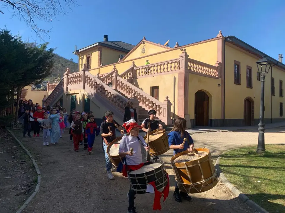 somoscomarca_viloira_entroido_ensino_coles_2023 (3)