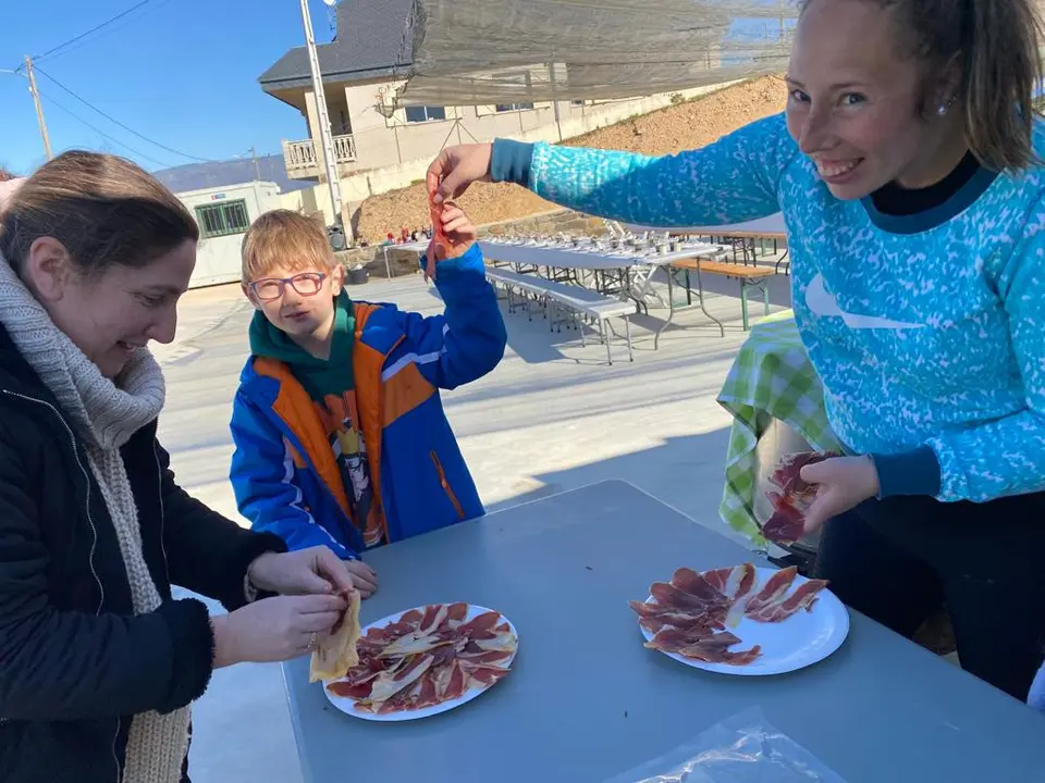 somoscomarca_aportela_petin_festadocaldo_2023 (1)