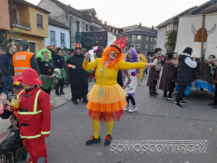 somoscomarca_vilamartin_entroido_desfilecomparsas_2023 (32)