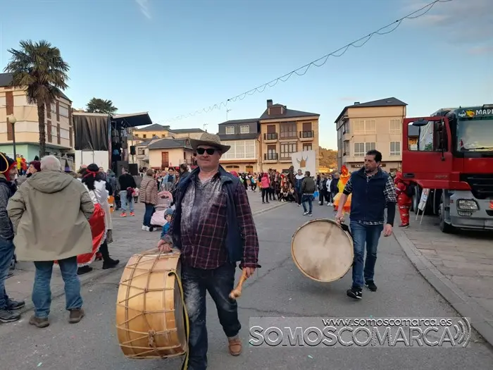 somoscomarca_vilamartin_entroido_desfilecomparsas_2023 (34)