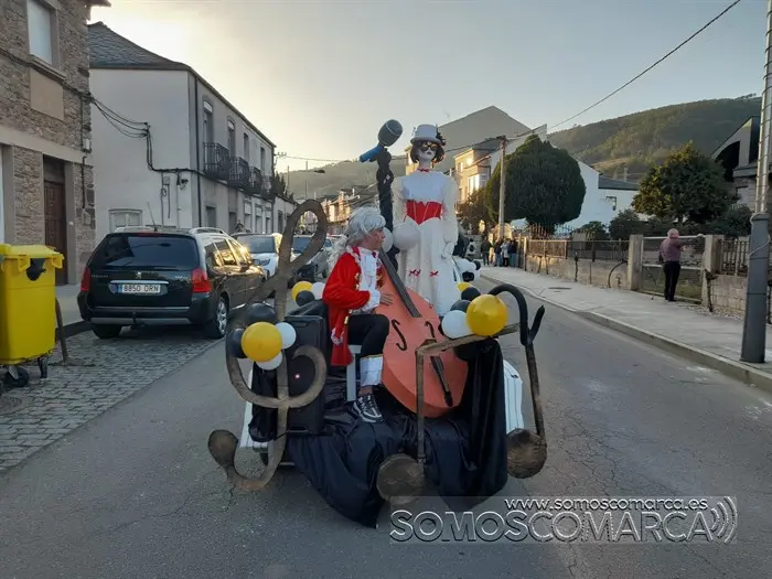 somoscomarca_vilamartin_entroido_desfilecomparsas_2023 (8)