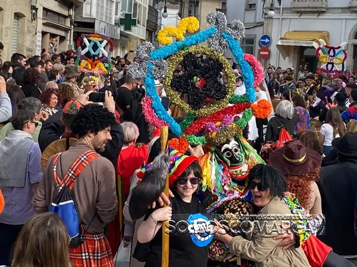 somoscomarca_vianadobolo_entroido_boteiro_somoscomarca_vianadobolo_entroido_domingogordo_folions_2023 (21)