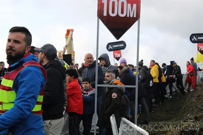 Público en la meta (3)
