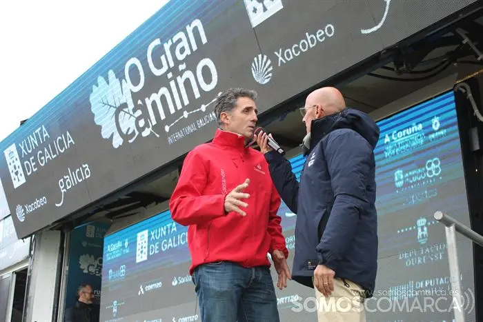 Miguel Induráin, antes de la llegada de los ciclistas