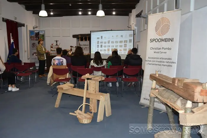 somoscomarca_obarco_obradoiro_spoombini_talladomadera_2023 (3)