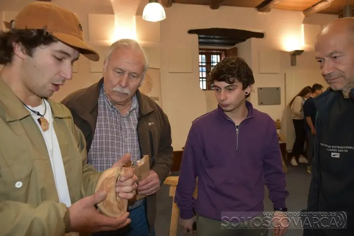 somoscomarca_obarco_obradoiro_spoombini_talladomadera_2023 (8)