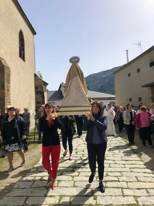 somoscomarca_arua_santoestevo_procesion_domingodepascua_2023 (8)