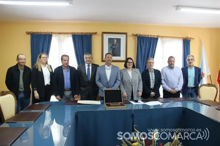 somoscomarca_vilamartin_rafaellopez_hijopredilecto_pleno_2023_2023123 (12)