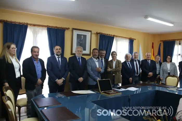 somoscomarca_vilamartin_rafaellopez_hijopredilecto_pleno_2023_2023123 (15)