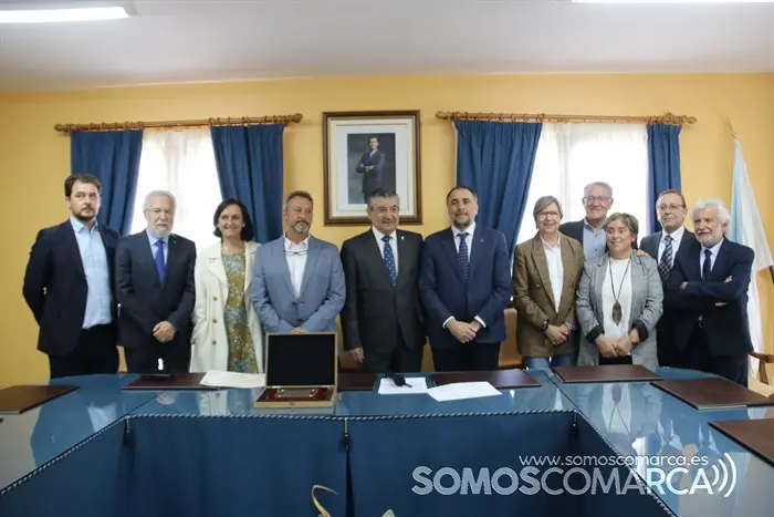 somoscomarca_vilamartin_rafaellopez_hijopredilecto_pleno_2023_2023123 (20)