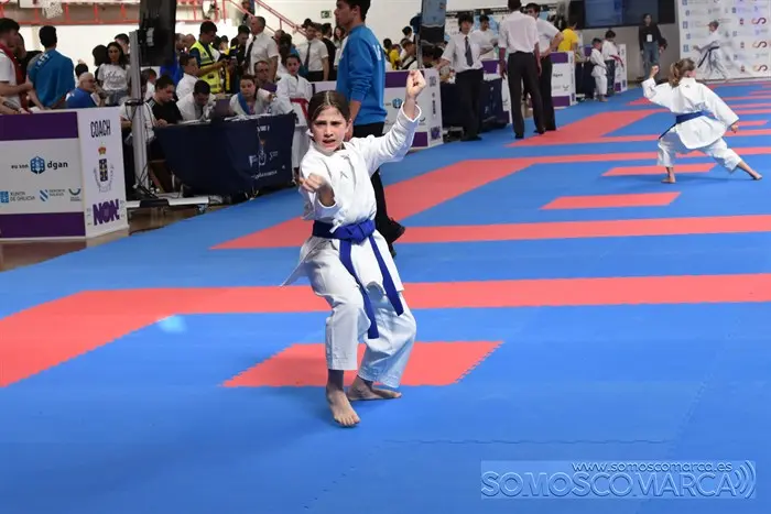somoscomarca_obarco_ligagalega_karate_pabellon_calabagueiros (28)
