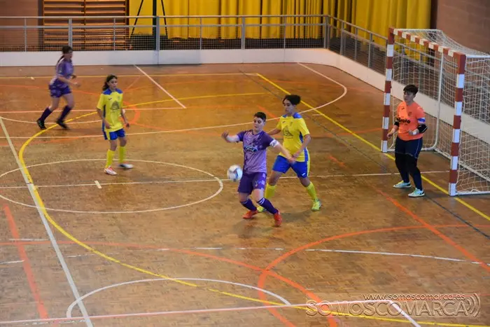 somoscomarca_arua_pabellon_futbolsala_ruavaldeorras_xinzofemenino (1)