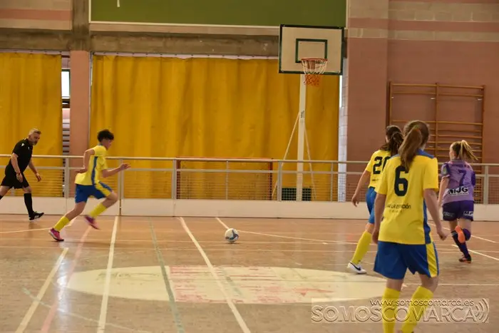 somoscomarca_arua_pabellon_futbolsala_ruavaldeorras_xinzofemenino (7)