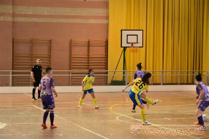 somoscomarca_arua_pabellon_futbolsala_ruavaldeorras_xinzofemenino (13)
