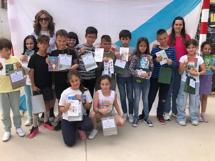 somoscomarca_diadasletrasgalegas_2023_colegios_2023827 (1)