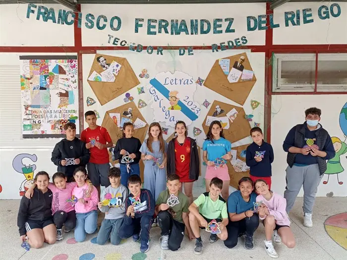 somoscomarca_diadasletrasgalegas_2023_colegios_2023827 (5)