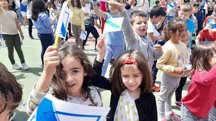 somoscomarca_diadasletrasgalegas_2023_colegios_2023827 (11)