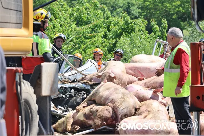 somoscomarca_vilamartin_accidente_n120_fallecidos_2023831 (13)