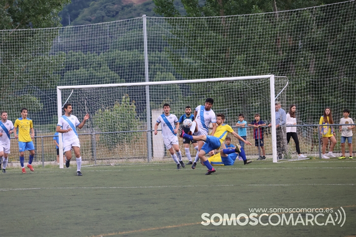somoscomarca_futbol_cdrua_sportingcarballino_202320231174 (6)
