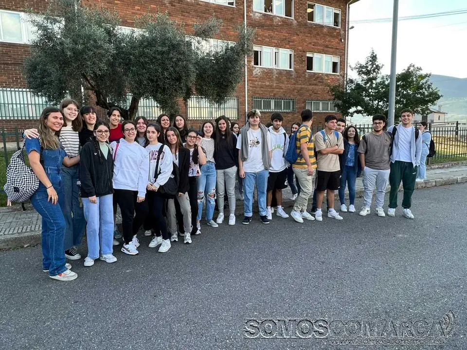 somoscomarca-abau-selectividad-iescosmelopez-2023-06-06 (4)