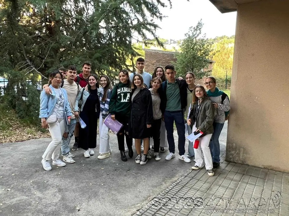 somoscomarca-abau-selectividad-iescosmelopez-2023-06-06 (9)