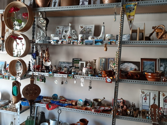 somoscomarca_obarco_cascovello_joseantoniocrespo_tienda_recuerdos_202320231655 (2)