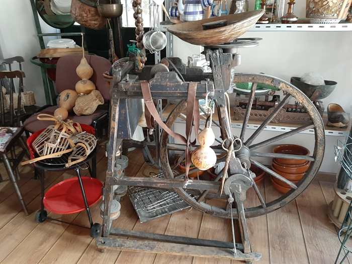 somoscomarca_obarco_cascovello_joseantoniocrespo_tienda_recuerdos_202320231655 (12)
