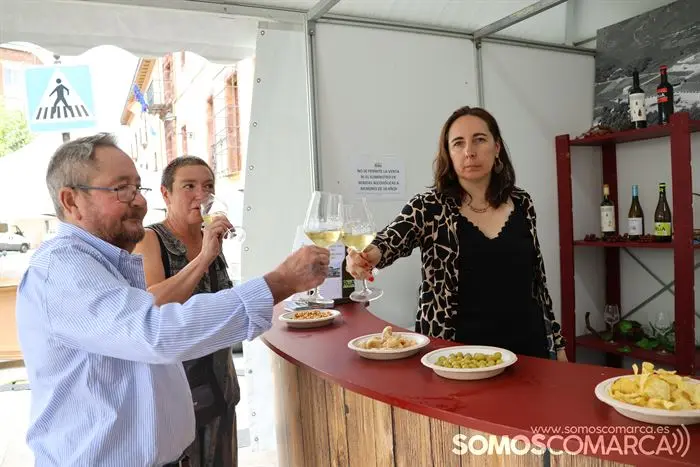 somoscomarca_viloira_cooperativaarua_feriadelvino_feiradoviño_202320231902 (39)